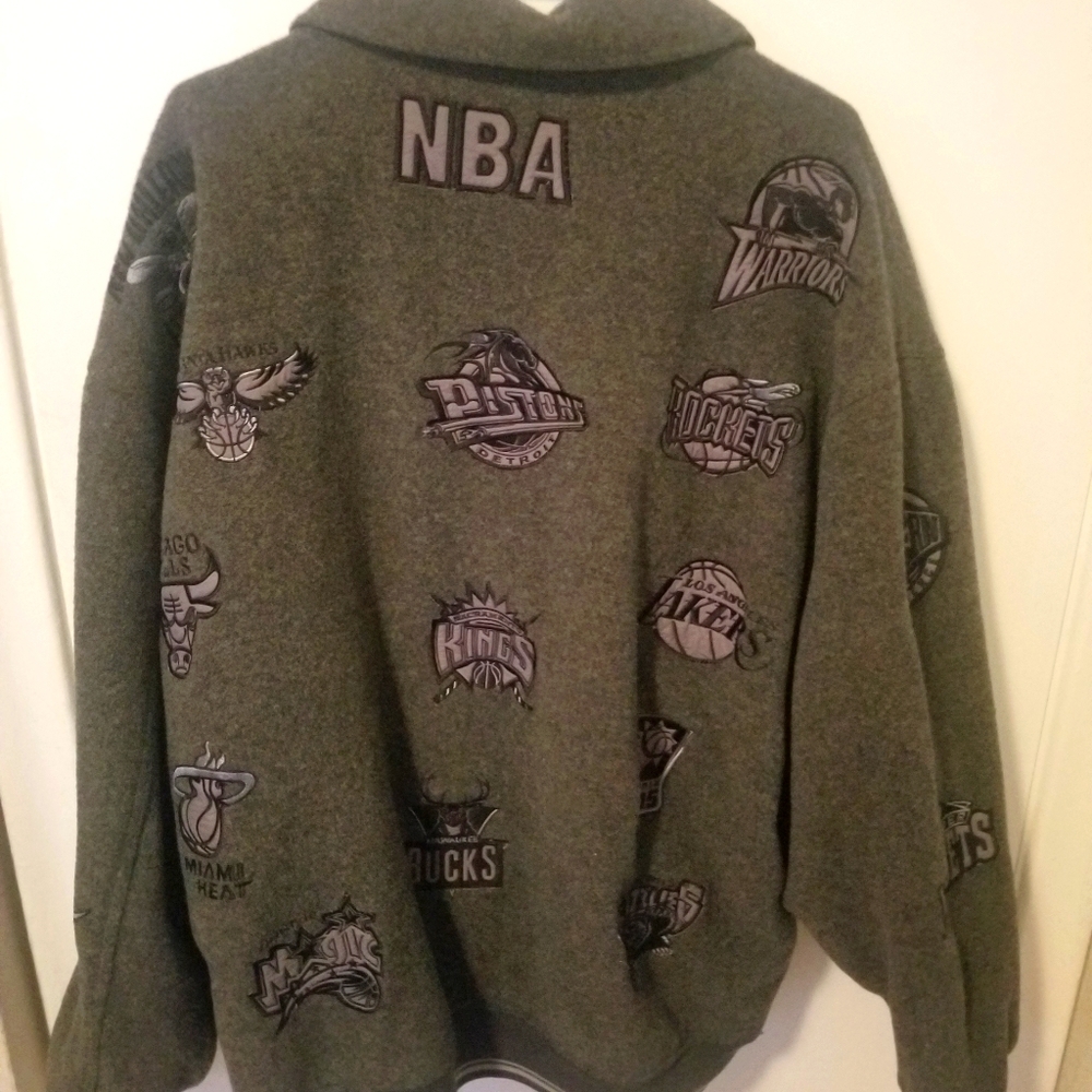 NBA Jacket Hardwood Classic Vintage Peice Size XXL